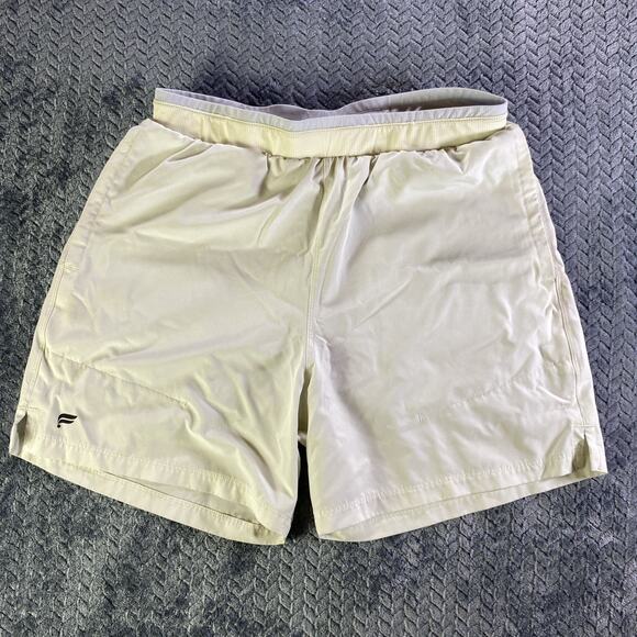 Men’s Fabletics Athletic Shorts Medium Off-White Lined 5’’Inseam Fundamental - Picture 1 of 9
